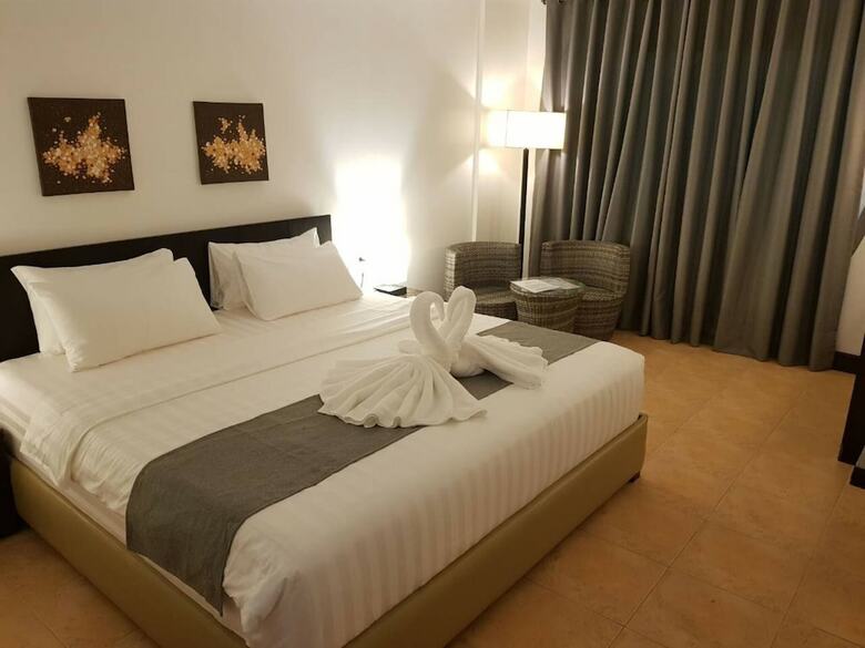 Hotel Boracay Ocean Club