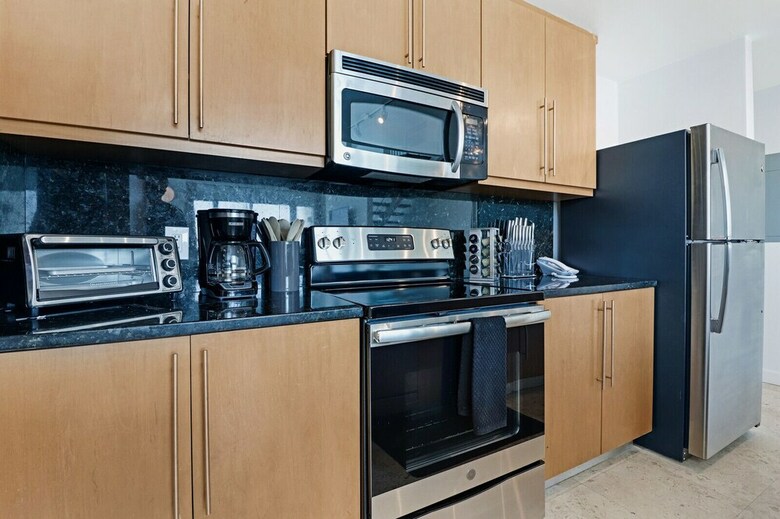 Waterfront Condos By Sextant