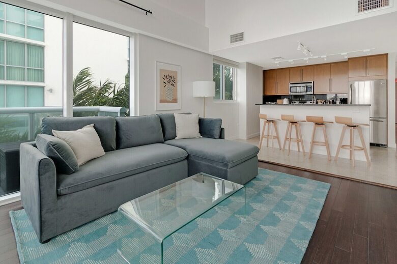 Waterfront Condos By Sextant
