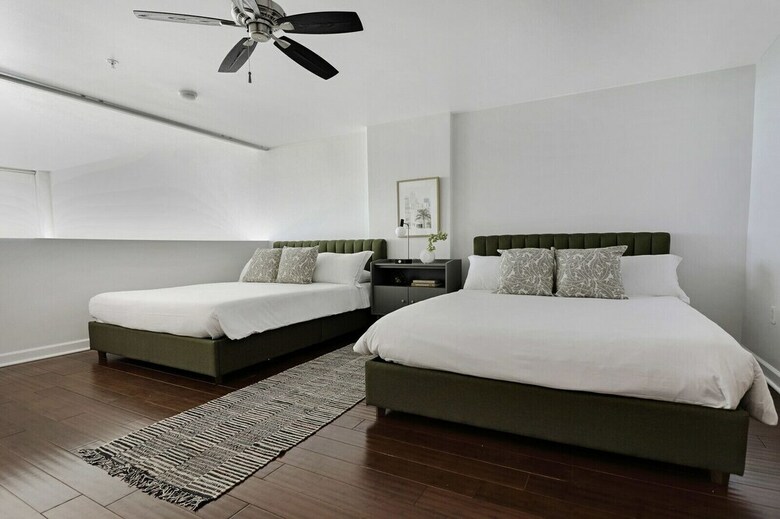 Waterfront Condos By Sextant