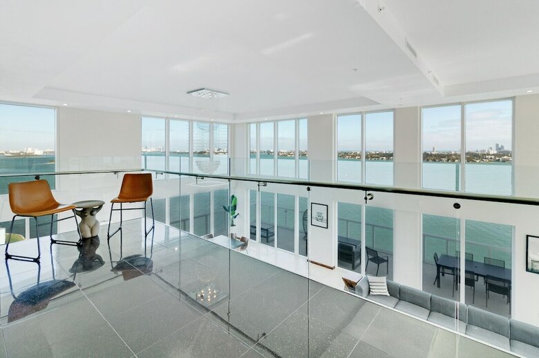 Waterfront Condos By Sextant
