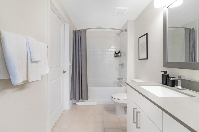 Biscayne Townhomes By Sextant