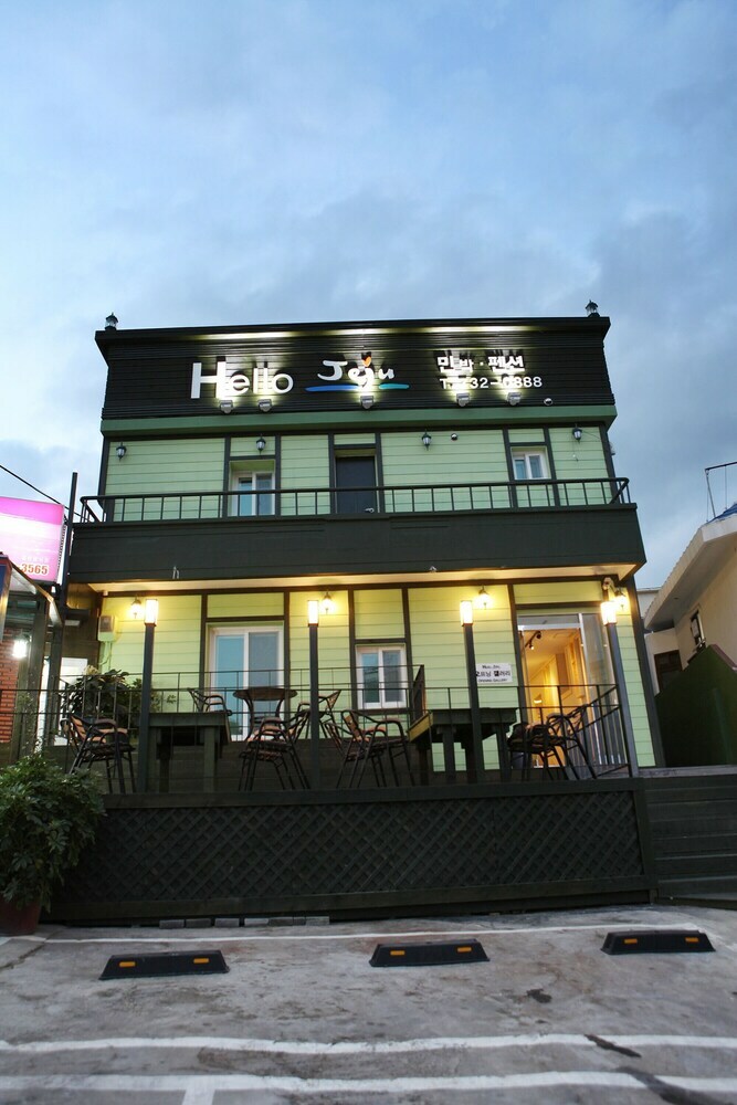 Jeju Harbor Pension