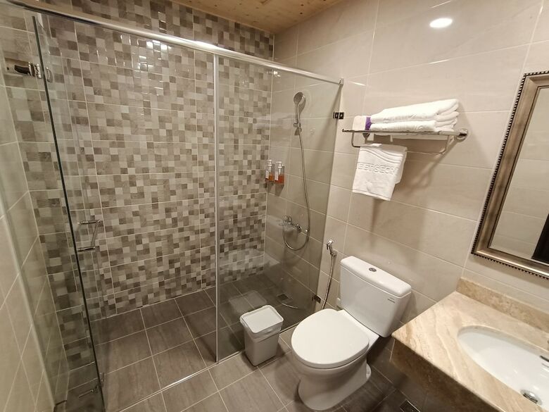 Hotel Meet Secret