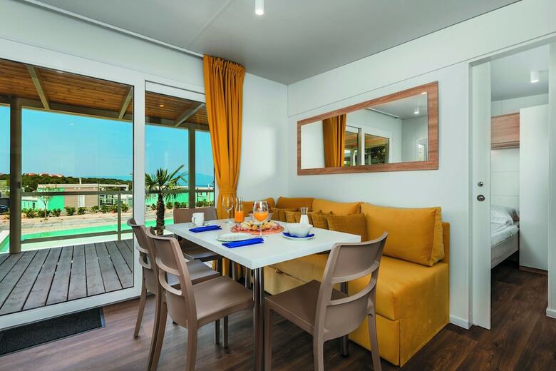 Mobile Home Camping Omi?alj