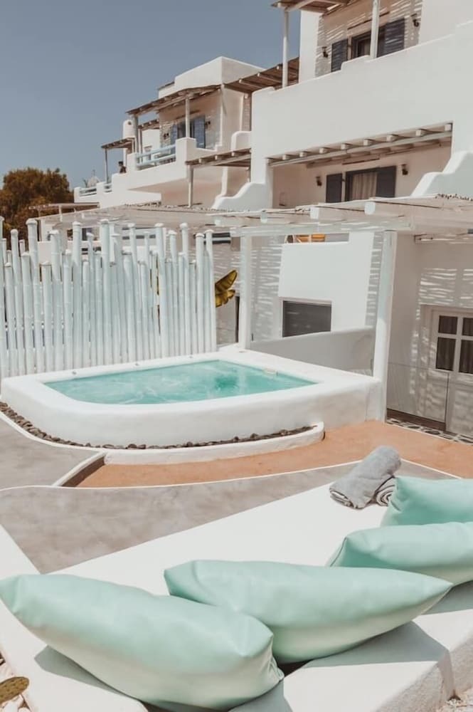 Hotel Annio Studios