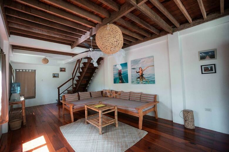 Villa Surfing Carabao Beach Houses - Adults Only