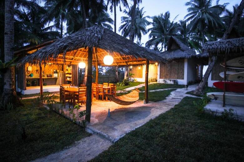 Villa Surfing Carabao Beach Houses - Adults Only