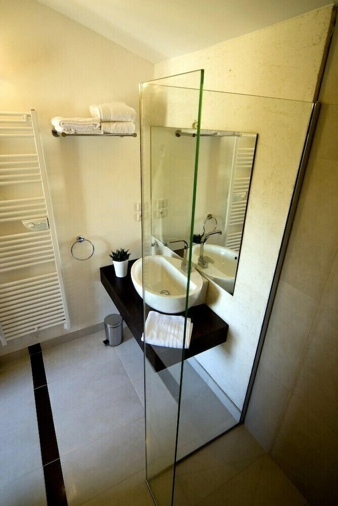Hotel Chambres D'h�tes Hameau de Pichovet