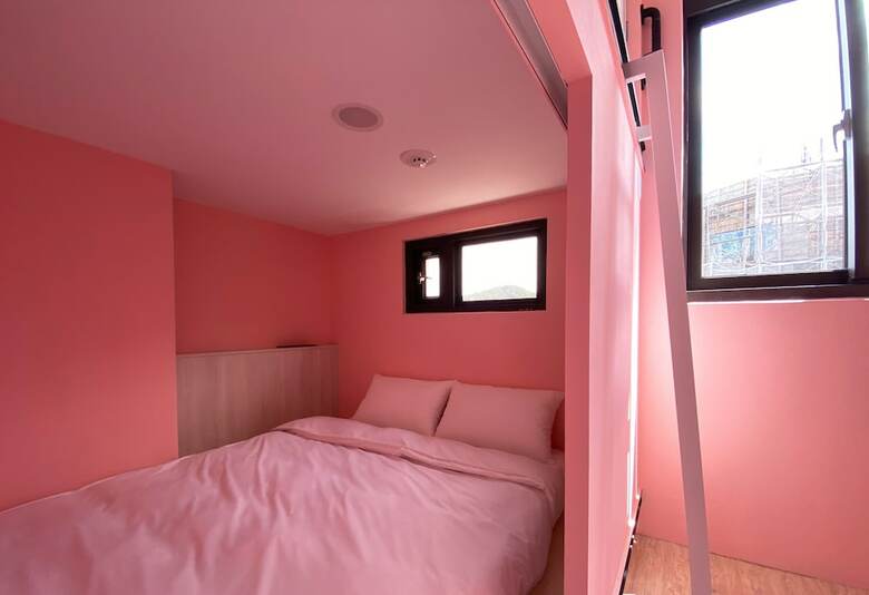 Hostal Owl Hostel