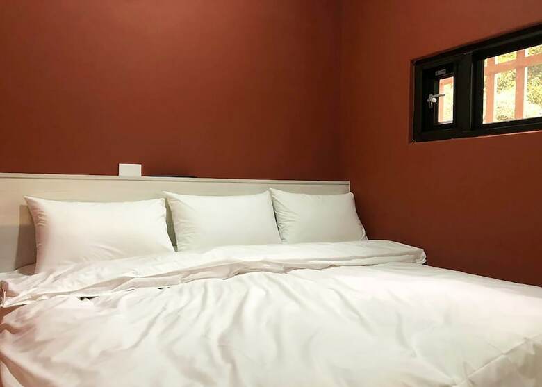 Hostal Owl Hostel