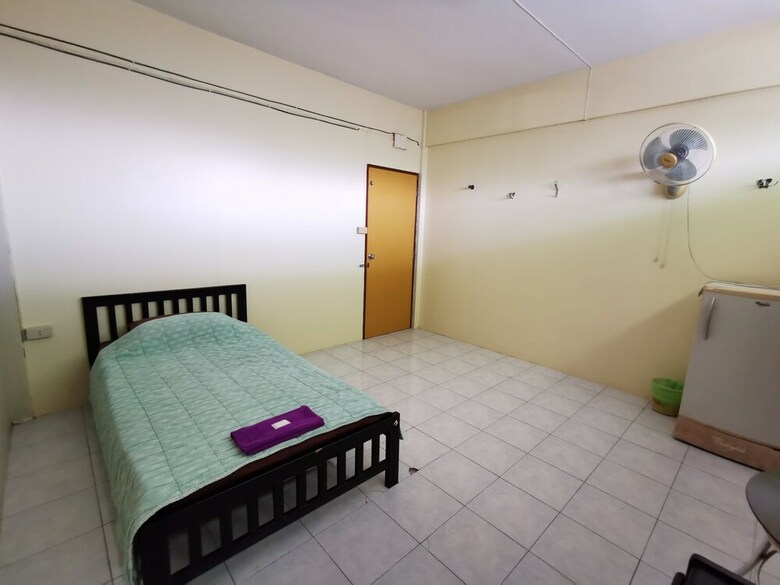 Hotel Flight Hut