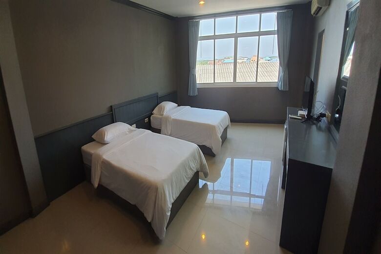 Hotel Capital O912 Pr Beachfront Pranburi