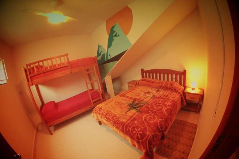 Hostal Sea Wolf Surf Club