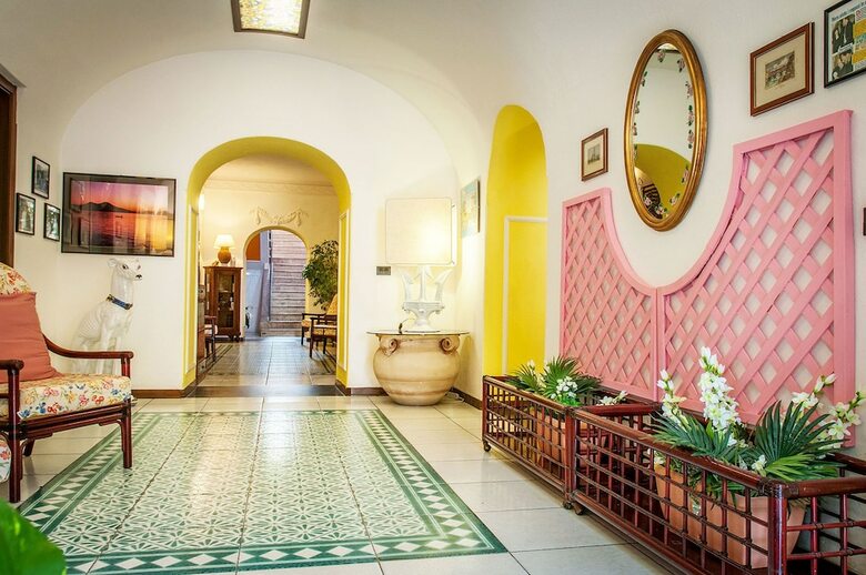 Hotel Annabelle