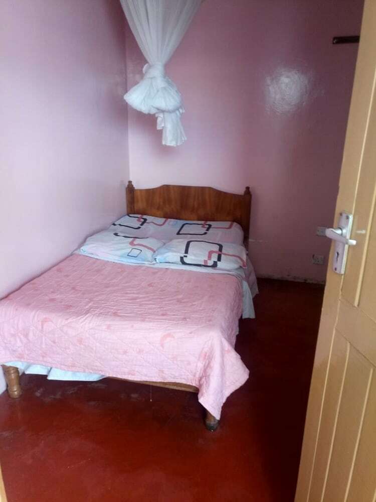 Hotel Paramount Guest House