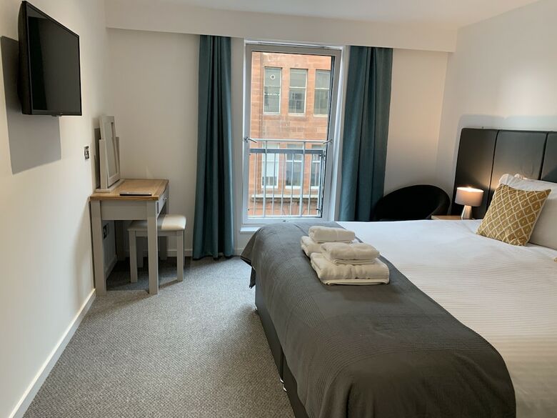 Tolbooth Apartments