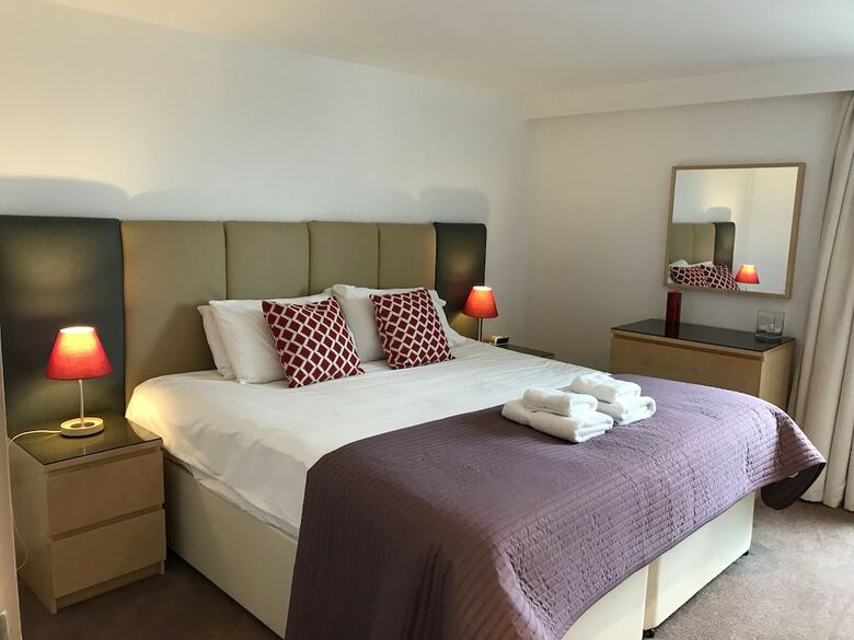 Tolbooth Apartments