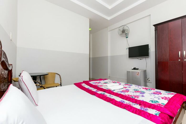 Spot On 1007 Minh Phat Hotel