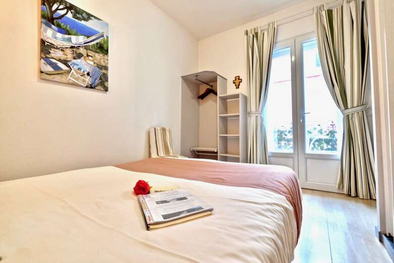 Hotel La Residence Au Berceau de Bernadette