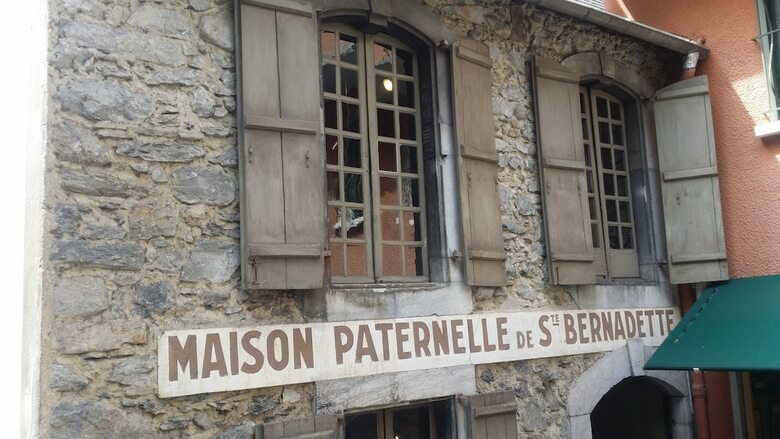 Hotel La Residence Au Berceau de Bernadette