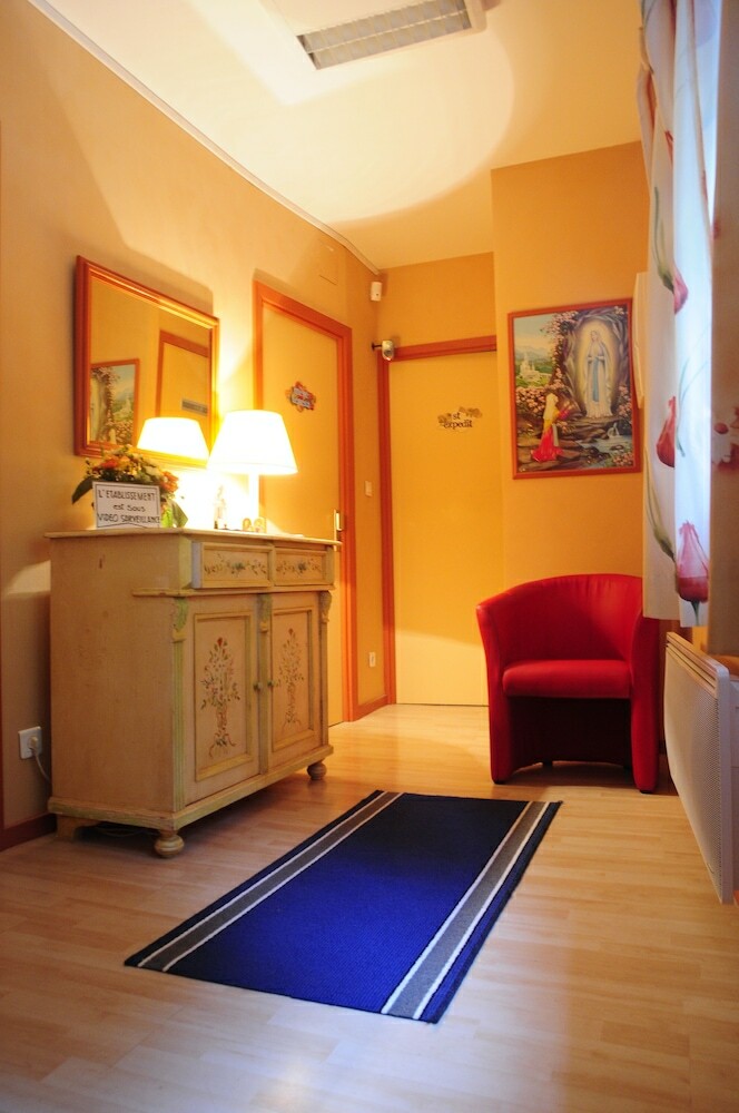 Hotel La Residence Au Berceau de Bernadette