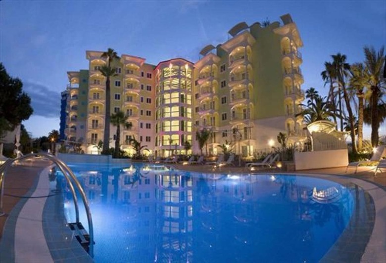 Residencia Smeraldo Suites & Spa