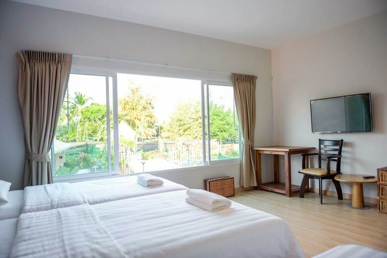 Hotel Seaman Resort