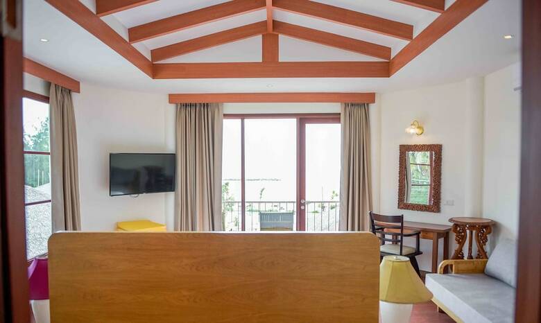 Hotel Seaman Resort