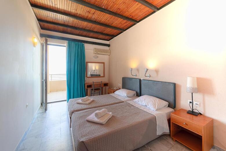 Aparthotel Olympic Suites Hotel Apartments