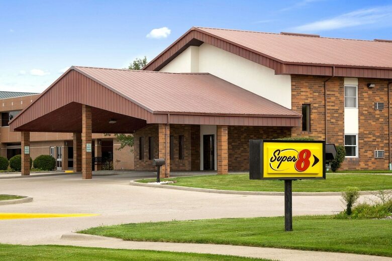 Motel Super 8 By Wyndham Tuscola