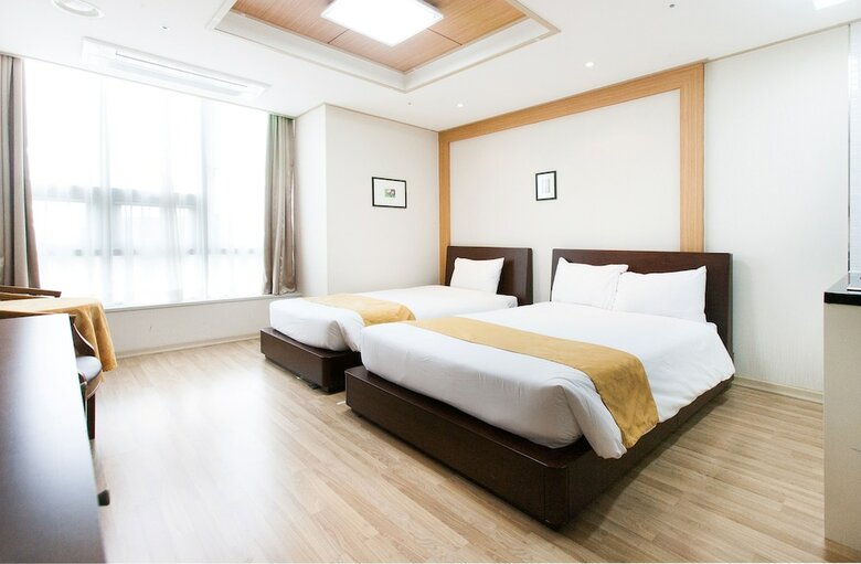 The Hotel Yeong Jong