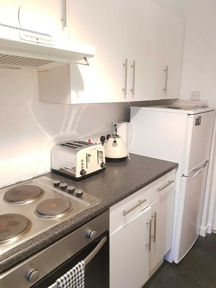Apartamento Convenient, Clean And Comfortable Flat #2