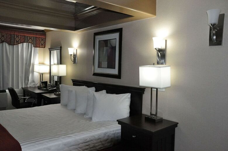 Hotel Ramada By Wyndham Abbotsford
