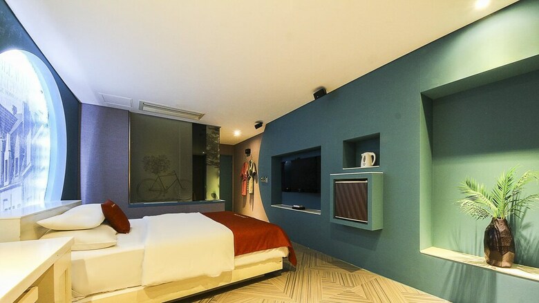 Hotel On