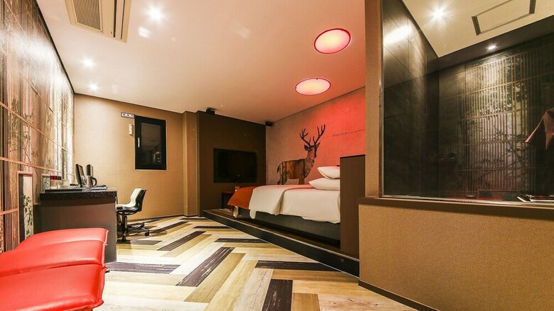 Hotel On