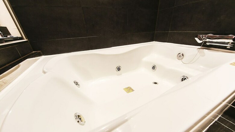 Hotel On