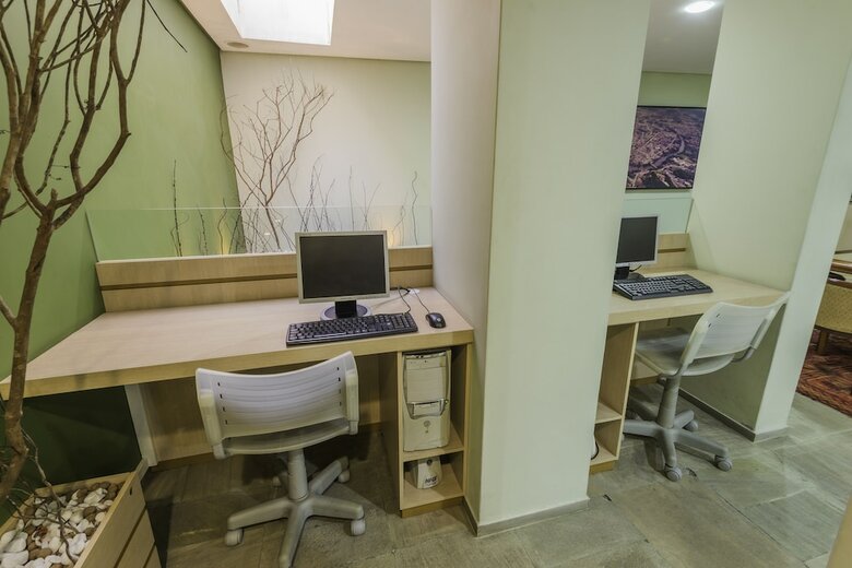 Hotel Harbor Inn Jaragu�