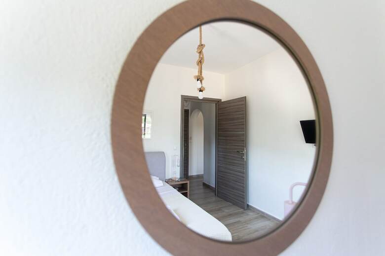 Apartamentos Kokkinos