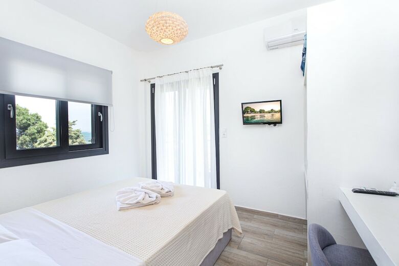 Apartamentos Kokkinos
