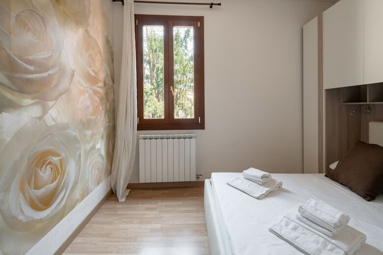Venice Grand Canal Style Apartment