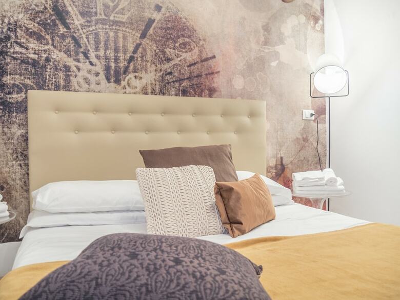 Venice Grand Canal Style Apartment