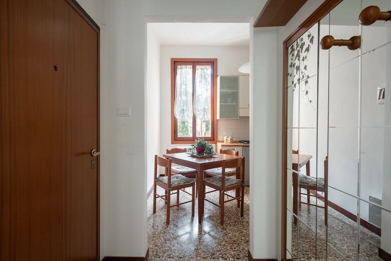 Venice Grand Canal Style Apartment