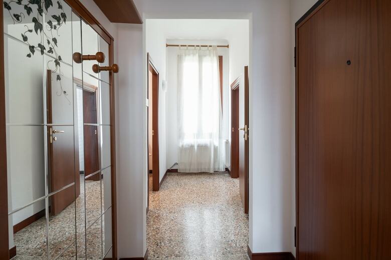 Venice Grand Canal Style Apartment