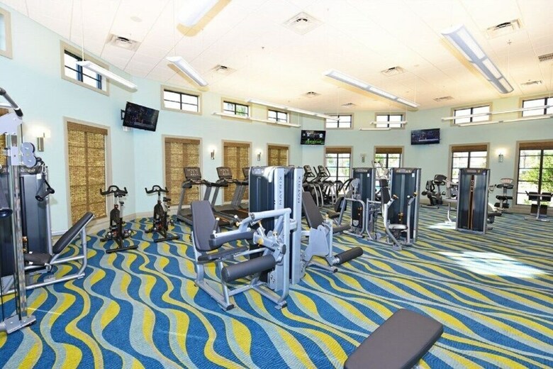 Champions Gate 8830 - Eight Bedroom Pool Home