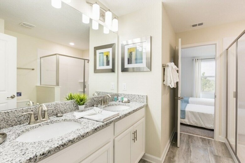 Champions Gate 9042 - Nine Bedroom Pool Home