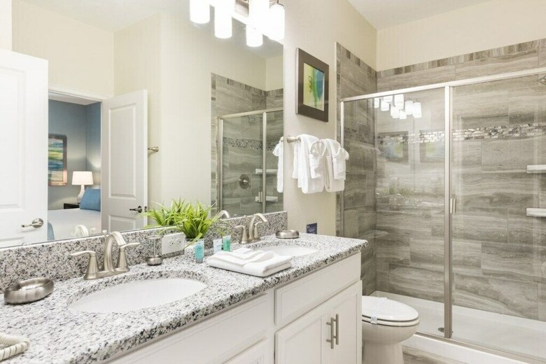 Champions Gate 9042 - Nine Bedroom Pool Home