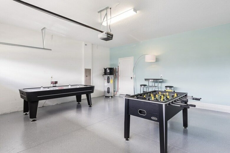 Champions Gate 9042 - Nine Bedroom Pool Home