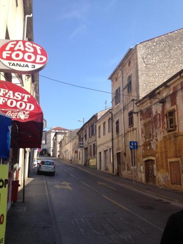 Old Town Pula Rooms & Apartments