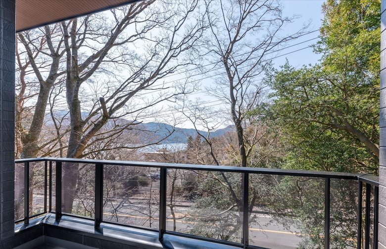 Villa Hakone Stage